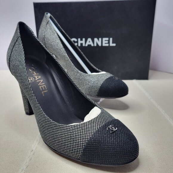 CHANEL Shoes - Chanel Pumps Sz 7.5 Dark Silver Black Logo Cap Toe Stiletto Heels Leather Fabric